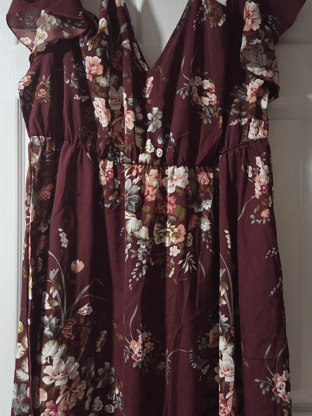 SHEIN Burgundy Floral Ruffle Sleeve Dress